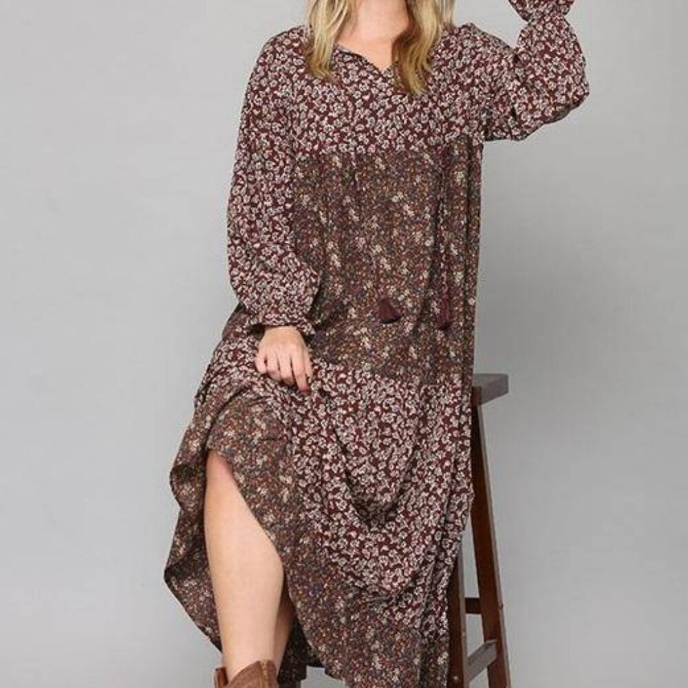GiGiO Tiered prairie dress with tassel tie neck and floral pattern wine NWT - Picture 4 of 6